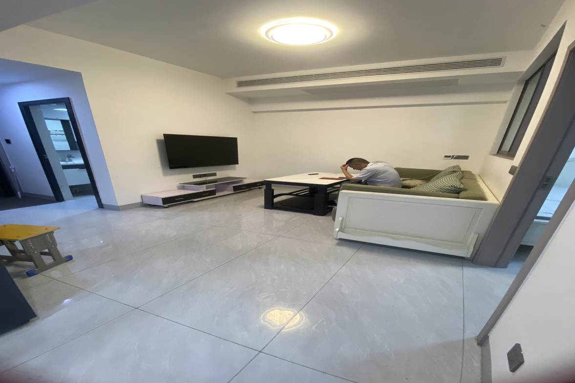 百弘学府城  2室1厅1卫    1200.0元/月室内图1