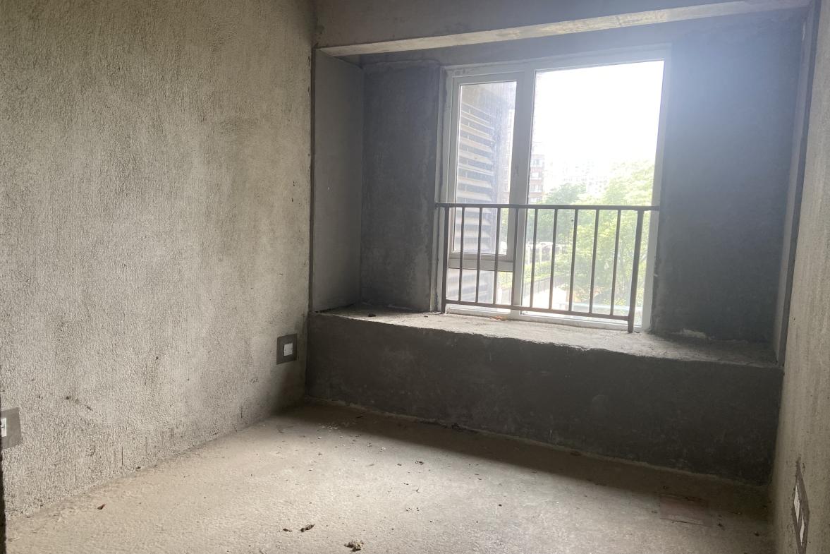 中梁首府  4室2厅2卫    67.8万室内图