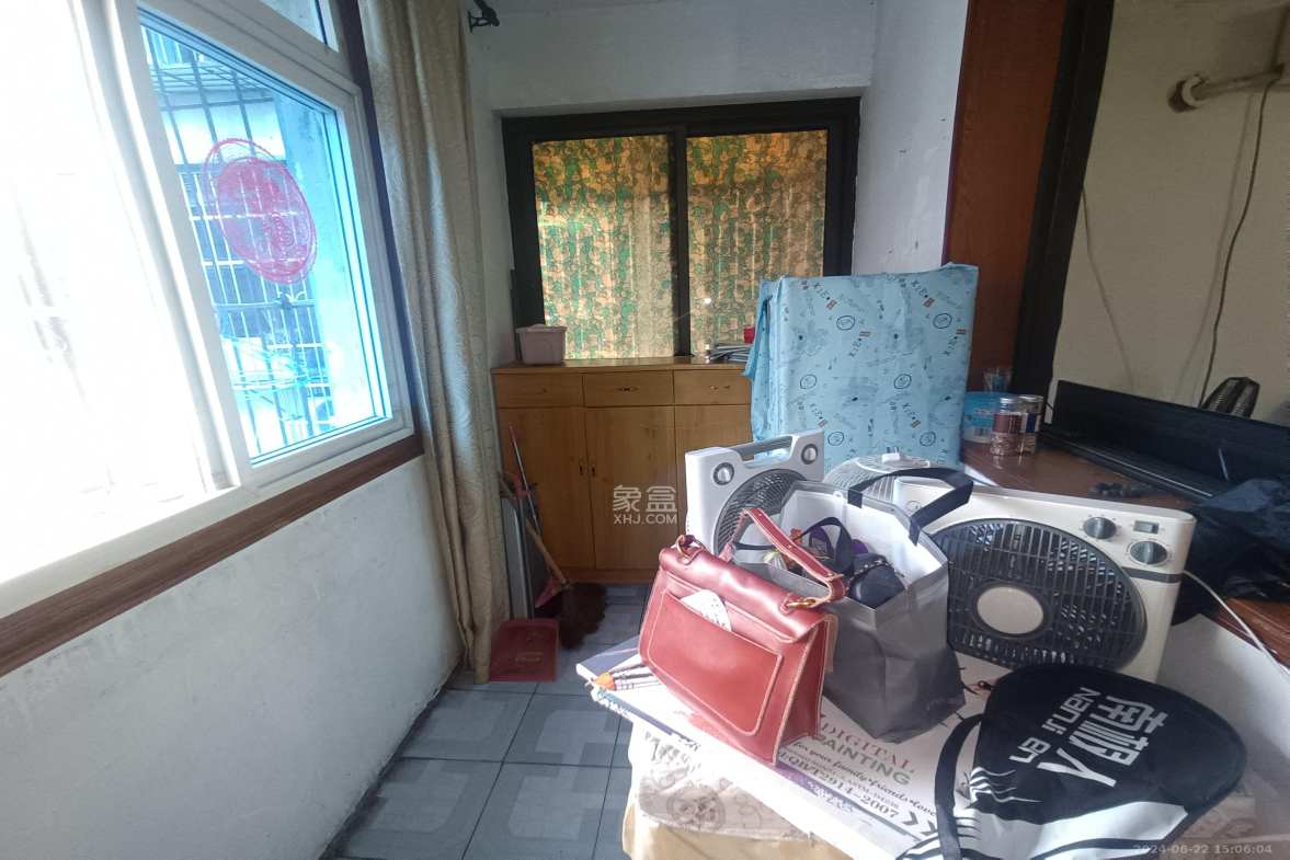 庆海小区  2室1厅1卫   1300.00元/月室内图