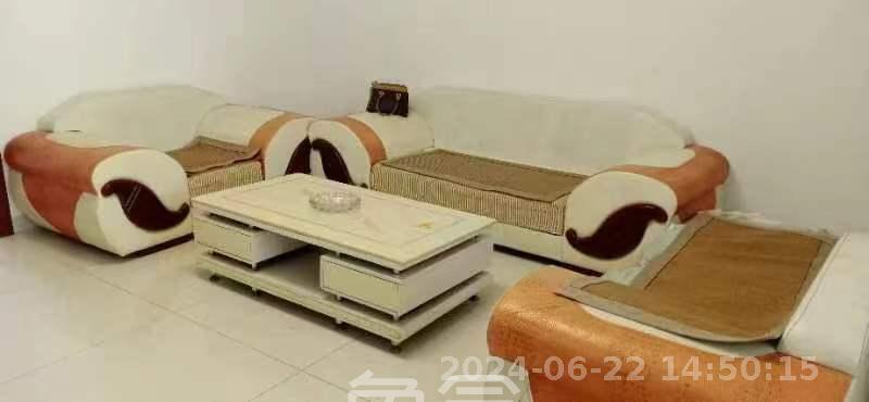 洛口渔香  5室3厅2卫    43.8万