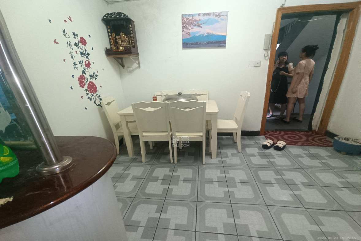 庆海小区  2室1厅1卫   1300.00元/月室内图