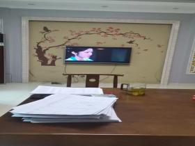 中级人民法院  4室2厅2卫    80.0万