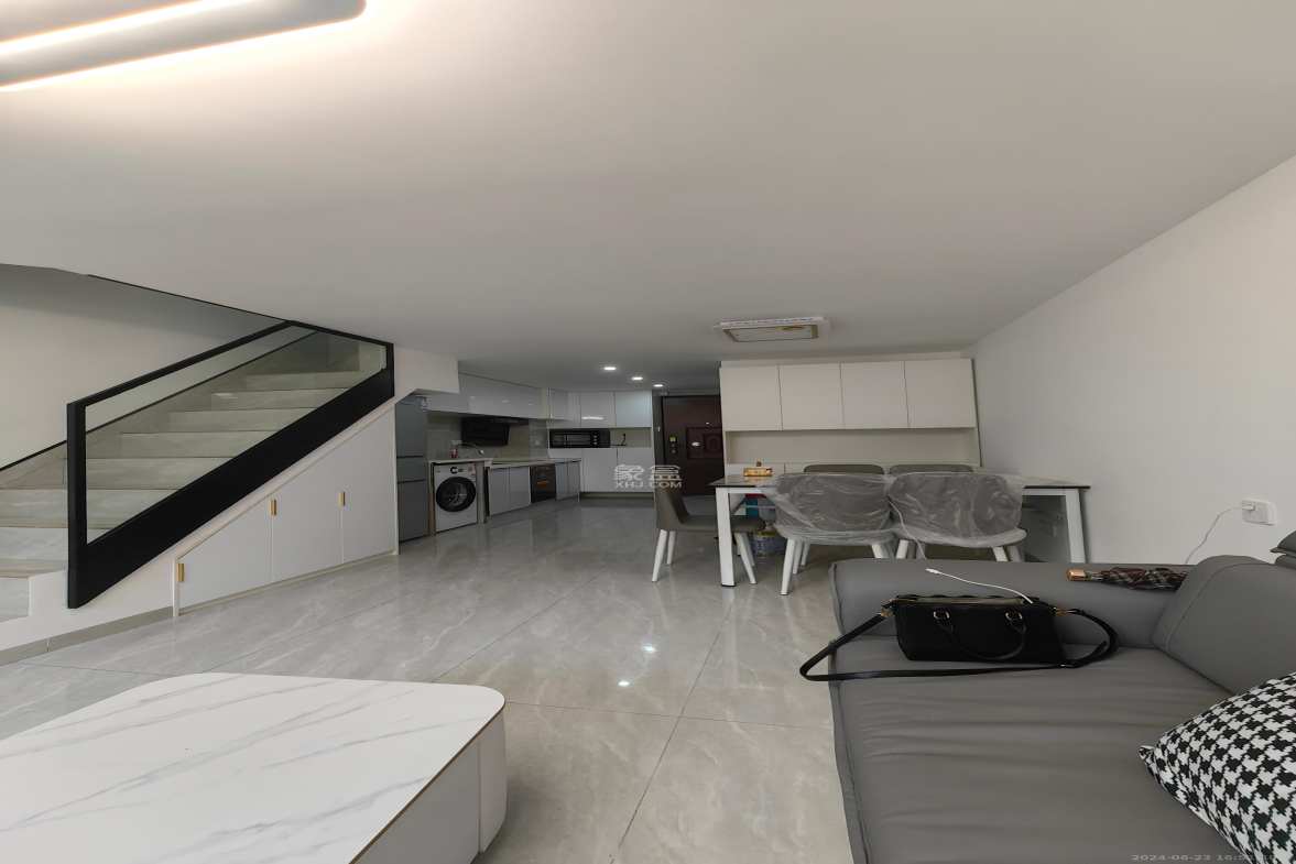 信诚湘江揽月(至善美景大厦) 2室1厅2卫 1900.0元/月 信诚湘江揽月(至善美景大厦) 2室1厅2卫 1900.0元/月室内图