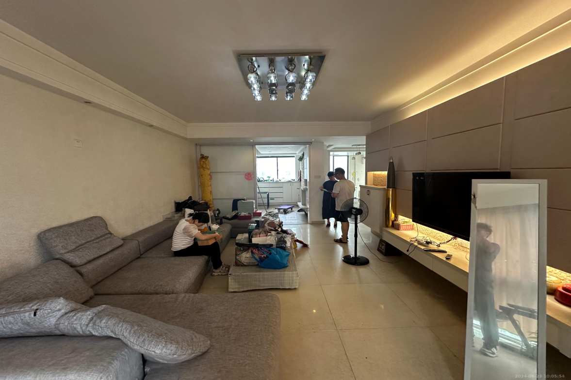 湘江世纪城鸿江苑  3室2厅2卫   3000.00元/月室内图