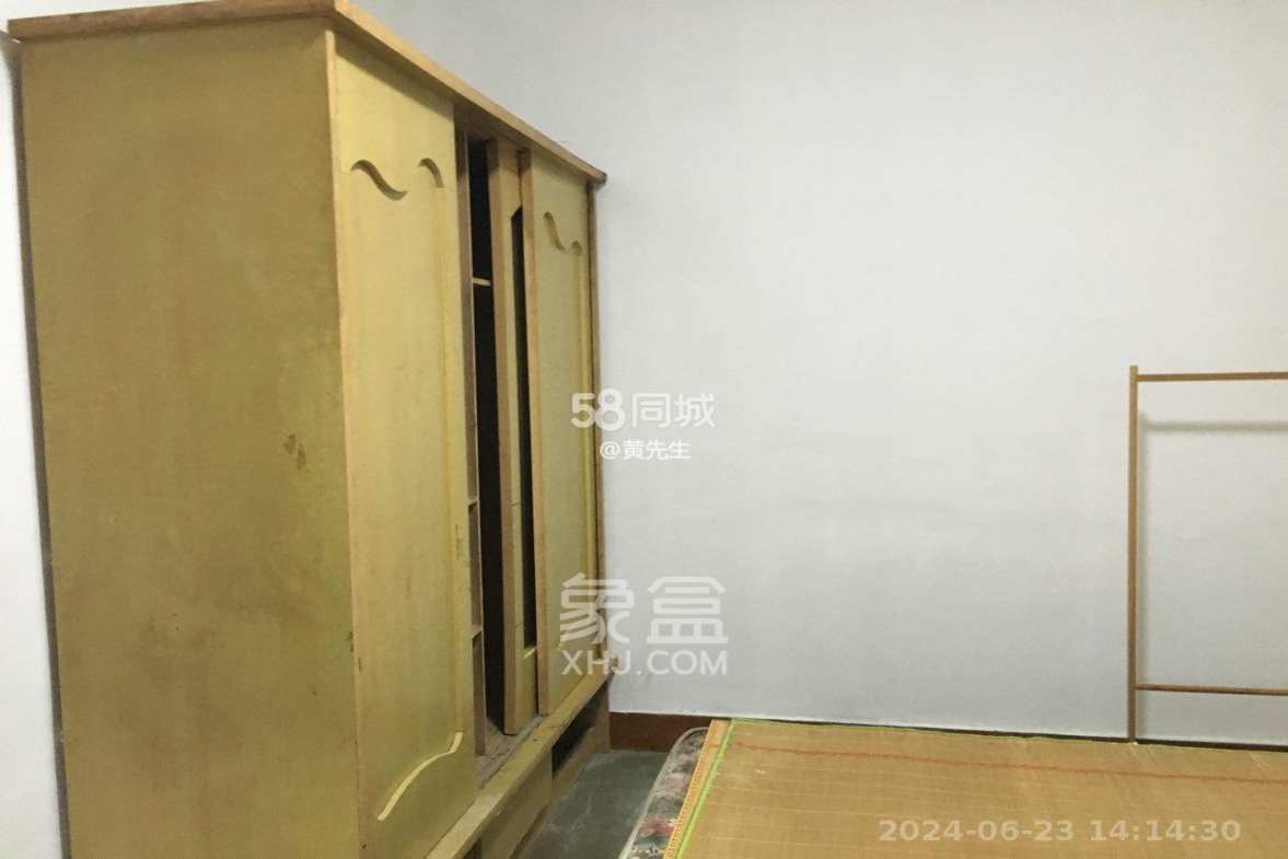 湖南大剧院  2室1厅1卫   1500.00元/月室内图1