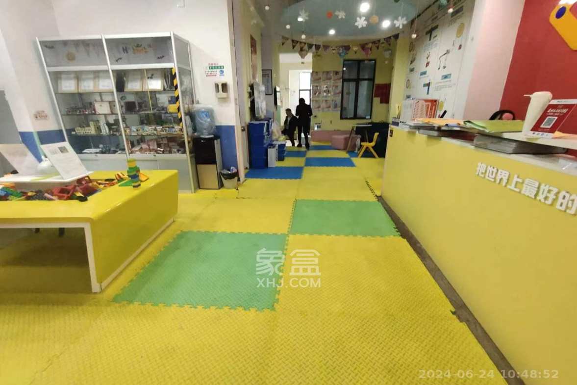 中海国际五期  6室2厅2卫   7500.00元/月室内图