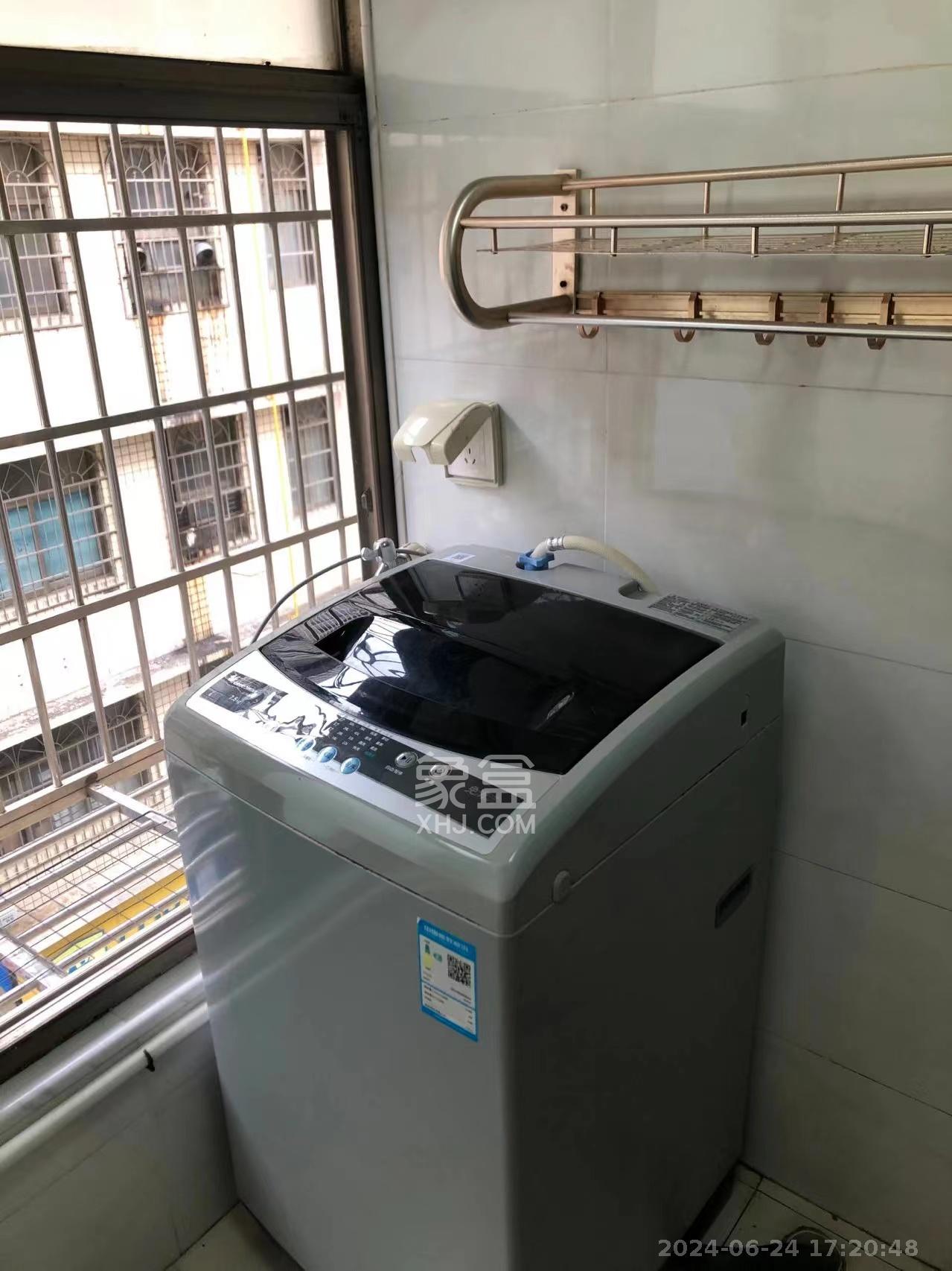 马王堆陶瓷城新合区  1室1厅1卫   1560.00元/月