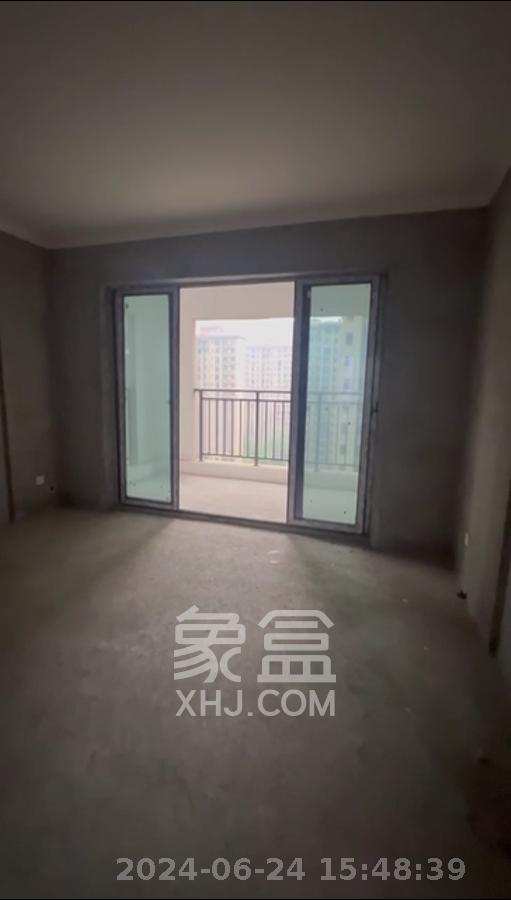 长房明宸府  4室2厅2卫   2200.00元/月室内图