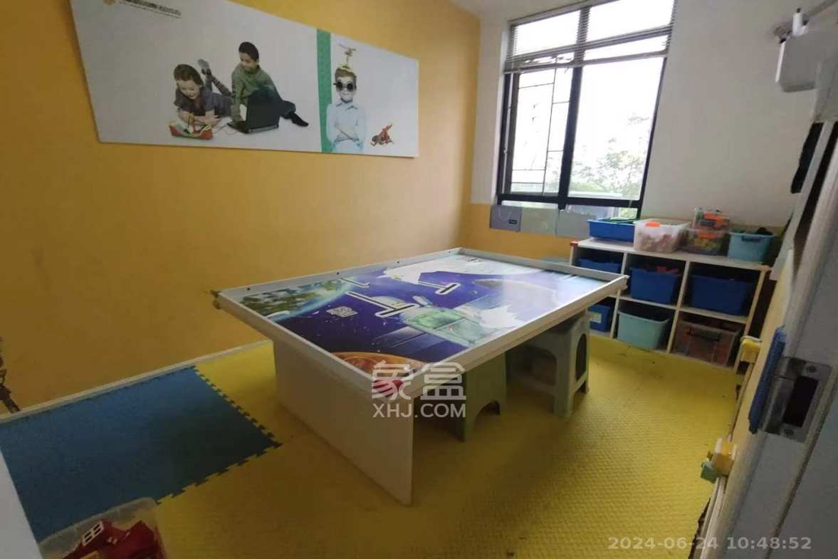 中海国际五期  6室2厅2卫   7500.00元/月室内图
