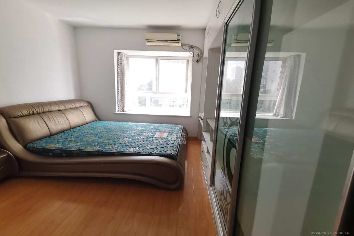 鑫天山城明珠  2室2厅1卫    1200.0元/月 鑫天山城明珠  2室2厅1卫    1200.0元/月室内图