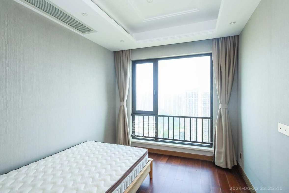 晟通牡丹舸  1室2厅1卫   13000.00元/月室内图