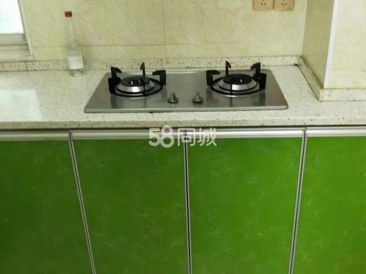 华辰汇景一、二期  2室1厅1卫   1600.00元/月室内图