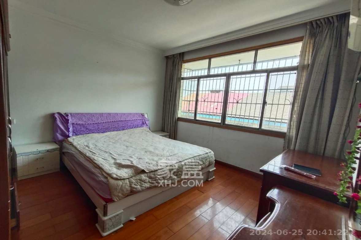 鸭婆塘小区  3室2厅1卫   1500.00元/月室内图