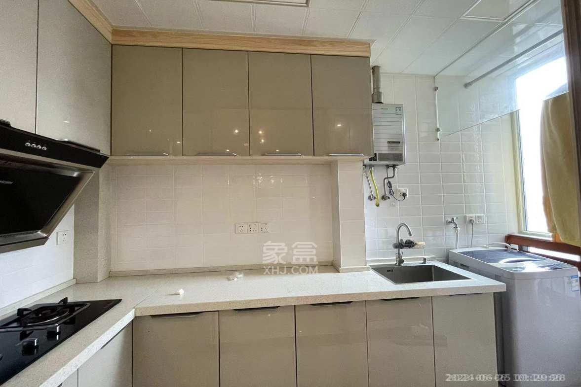 庐山一号  2室2厅1卫    2300.0元/月室内图