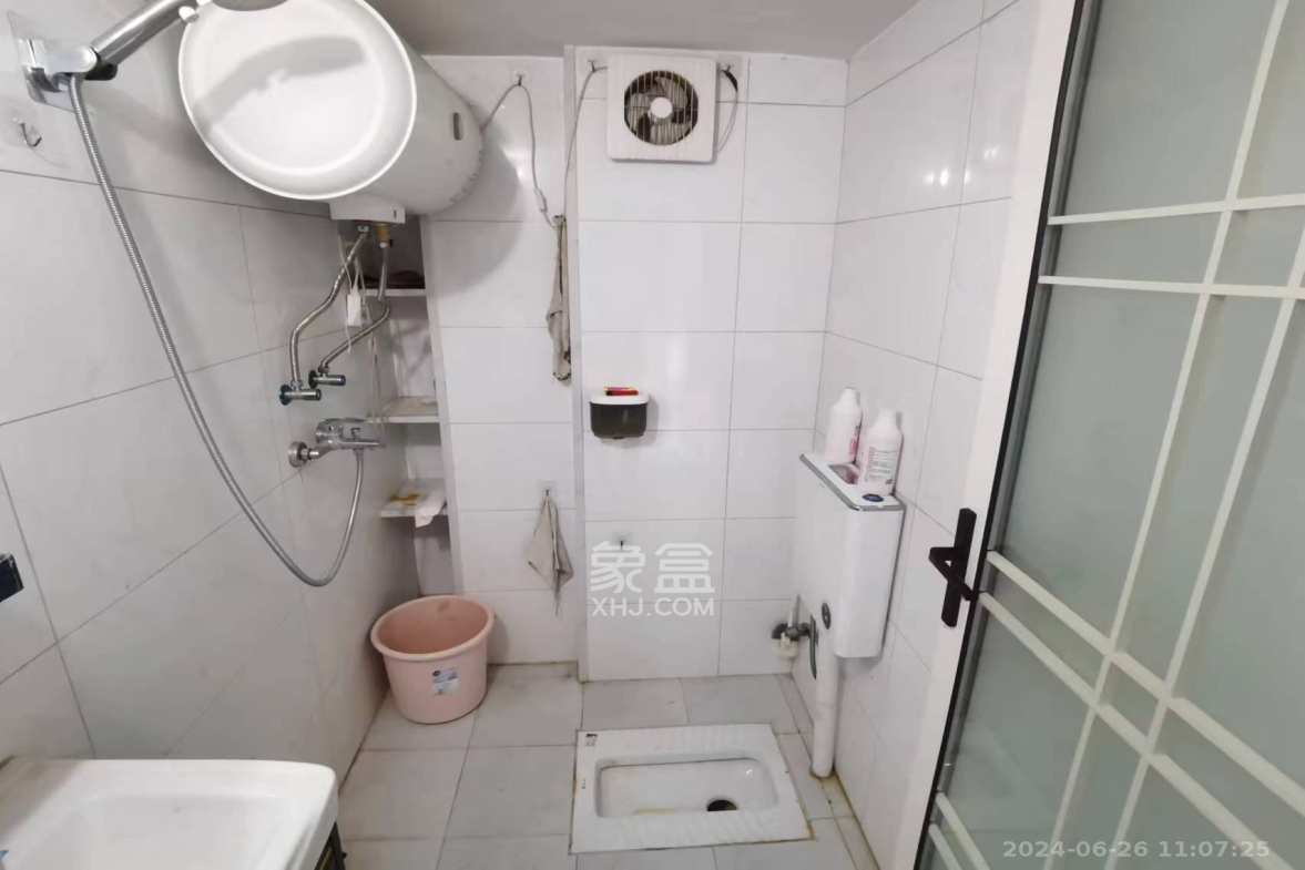 天麓轻奢国际  2室2厅1卫    2500.0元/月室内图