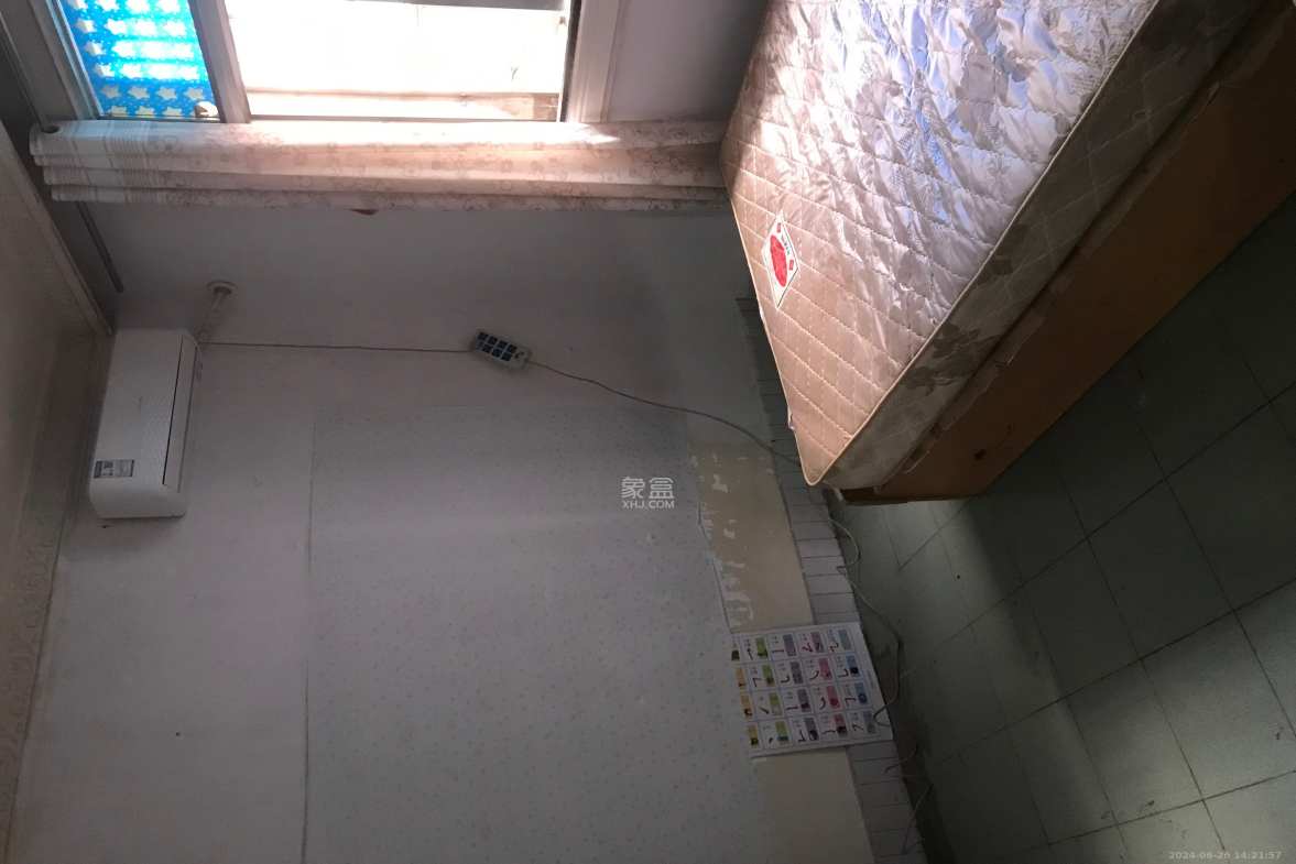 荣安宿舍  2室1厅1卫   1200.00元/月室内图