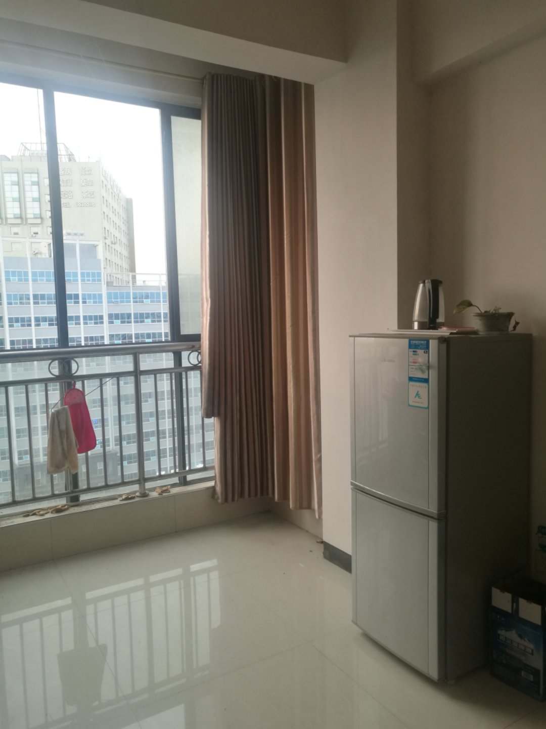 大汉精品建材城  1室1厅1卫   600.00元/月室内图