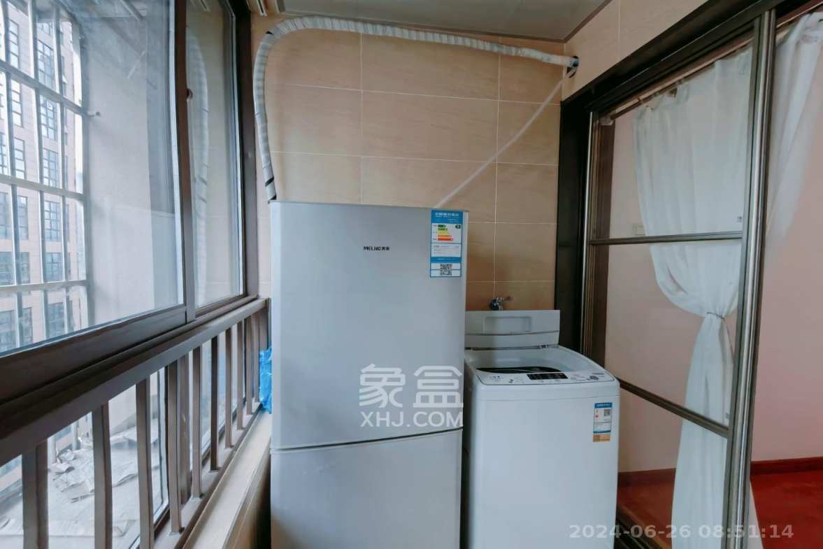长盛上东区  1室1厅1卫   1800.00元/月室内图