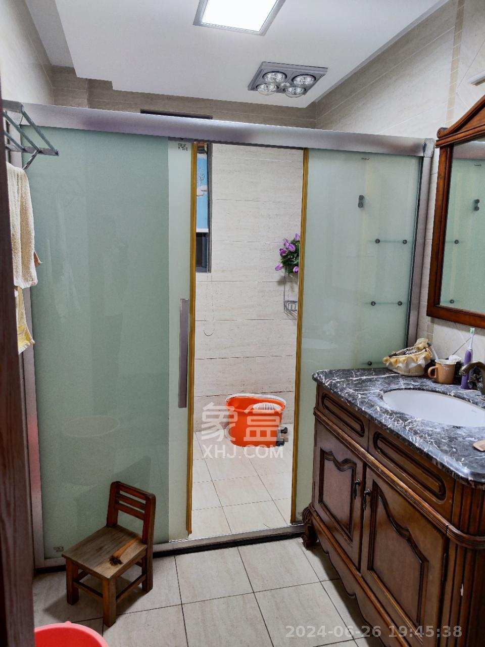 托斯卡纳  4室2厅2卫   8500.00元/月室内图