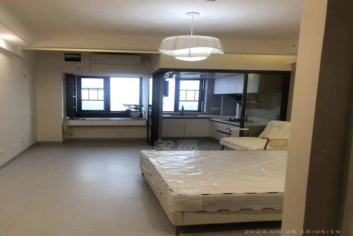 白鹤公馆  1室1厅1卫    1800.0元/月户型图