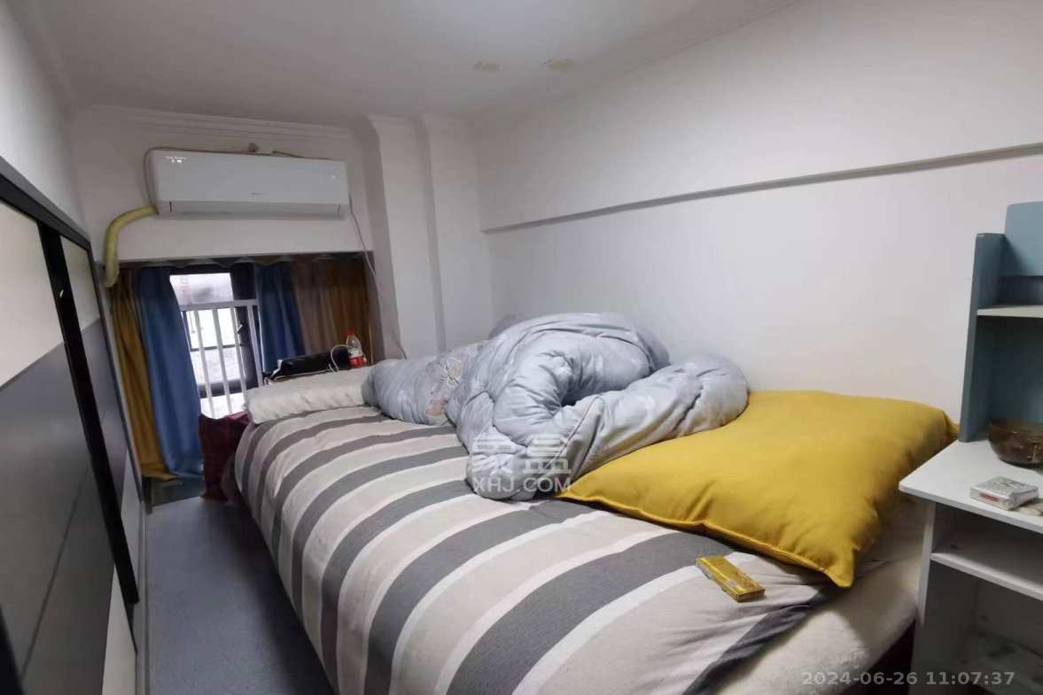 天麓轻奢国际  2室2厅1卫    2500.0元/月室内图