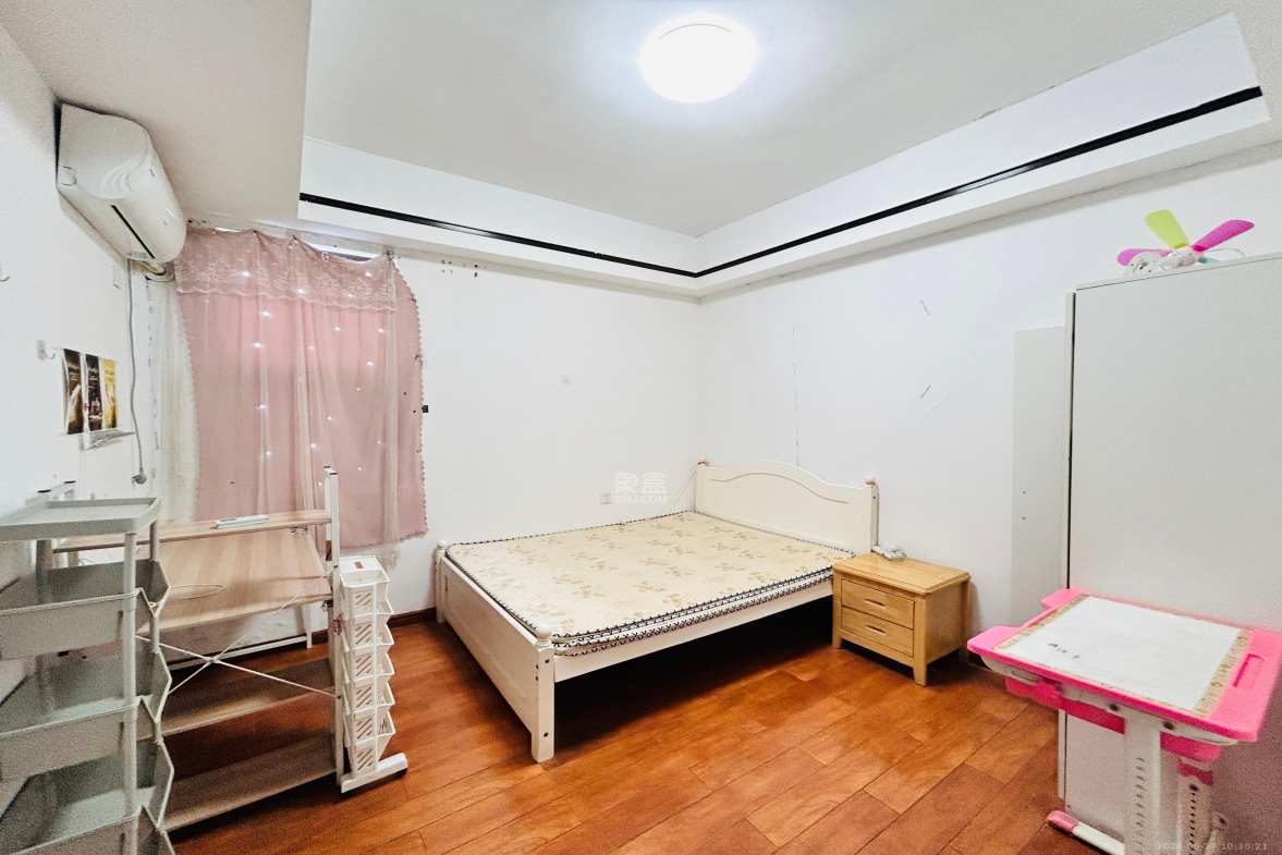 长盛上东区  2室2厅1卫   2600.00元/月室内图
