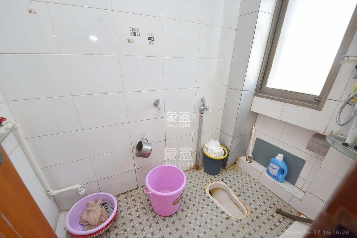 变压器厂宿舍  2室1厅1卫   1100.00元/月室内图