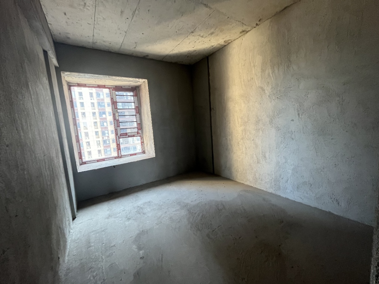 紫旭名园  5室1厅2卫    115.0万