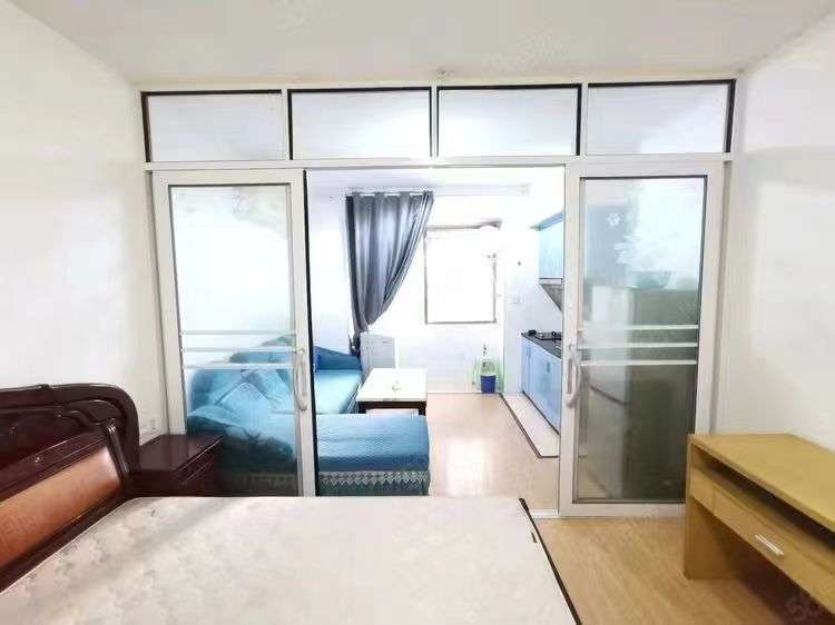 星海名都  1室1厅1卫    850.0元/月室内图