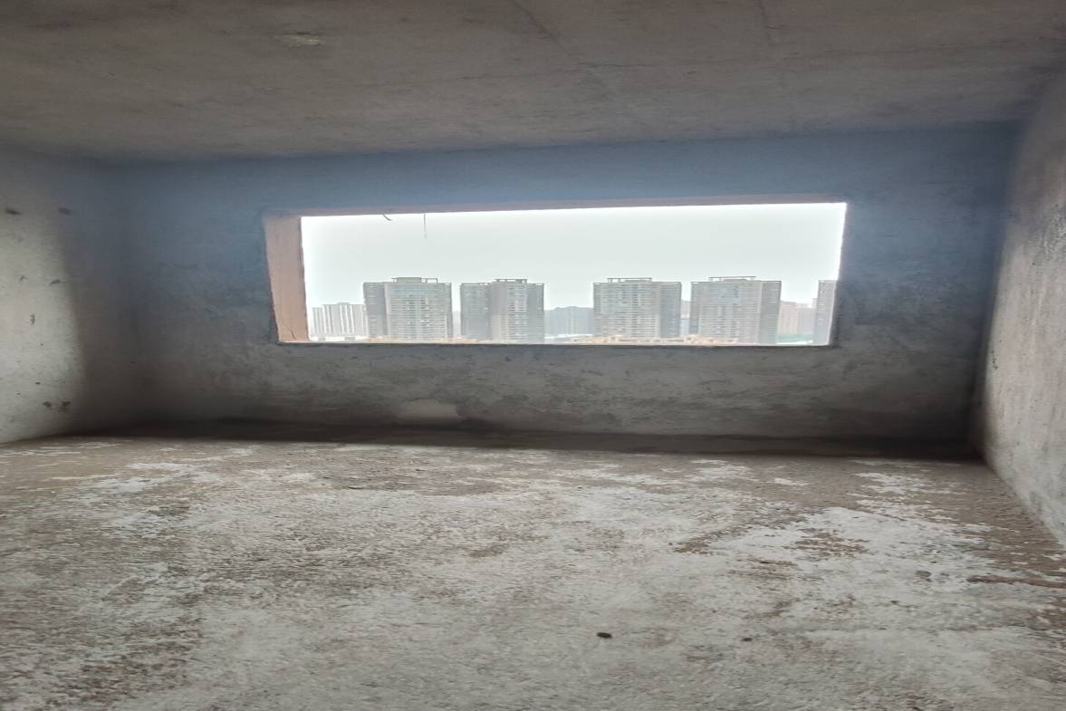 城市公园  5室2厅3卫   88.80万客厅
