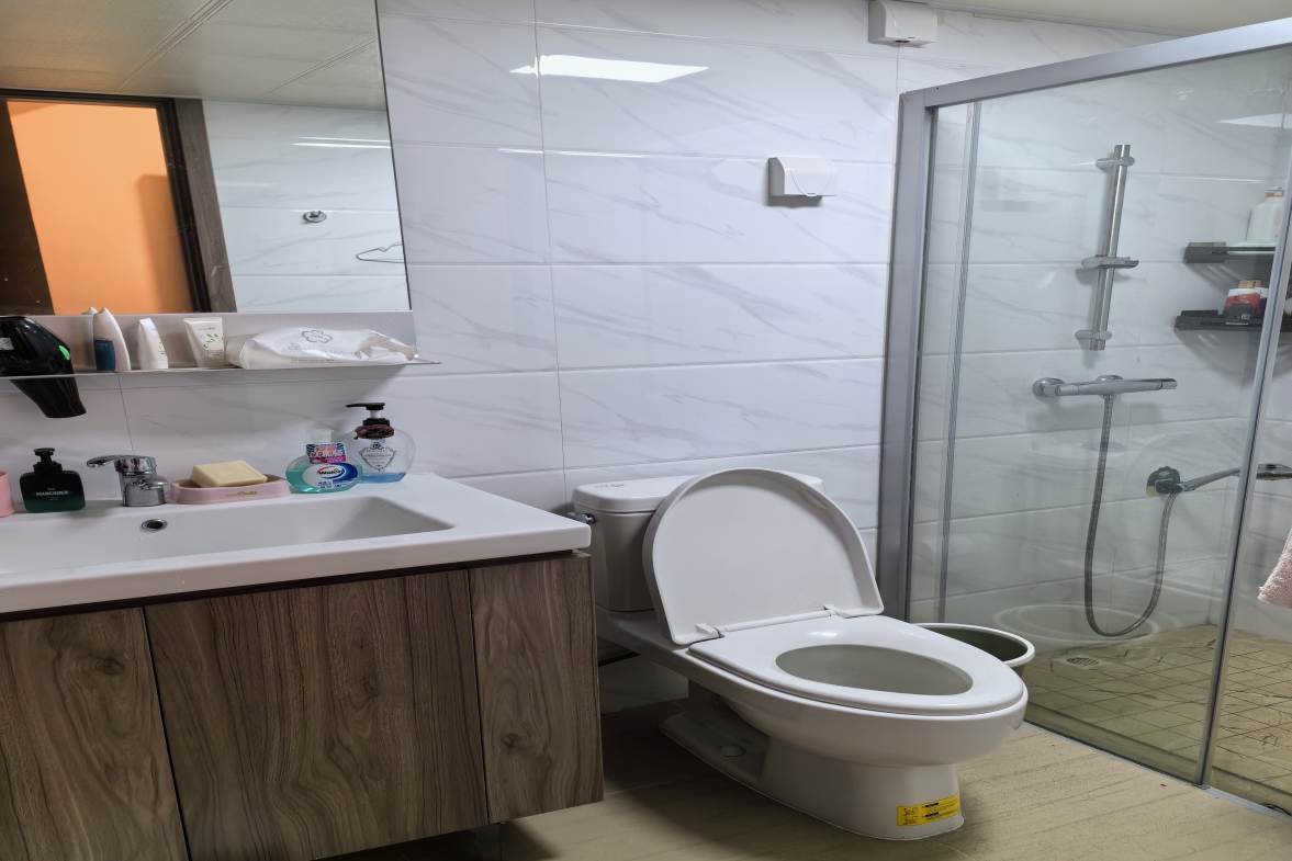 碧桂园豪园 3室2厅2卫 2000.0元/月 碧桂园豪园 3室2厅2卫 2000.0元/月室内图