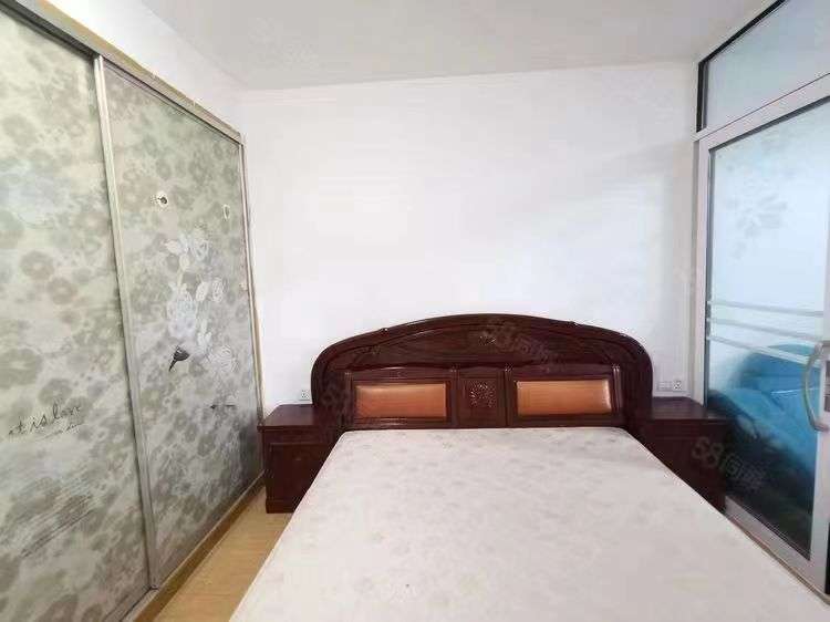 星海名都  1室1厅1卫    850.0元/月室内图