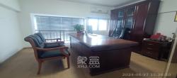 曼哈顿新贵  1室1厅1卫   4500.00元/月