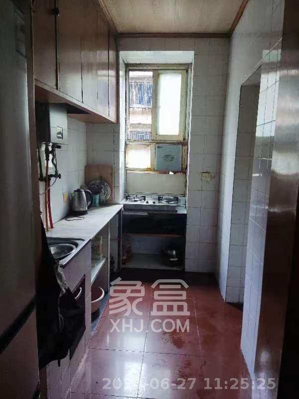 省进出口公司宿舍 3室1厅1卫 1800.0元/月 省进出口公司宿舍 3室1厅1卫 1800.0元/月室内图