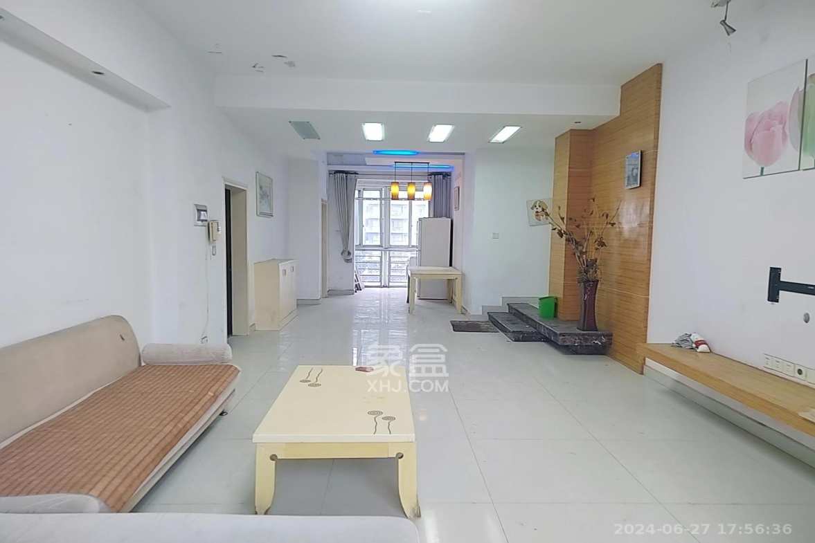 圣力华苑  3室2厅1卫    1600.0元/月 圣力华苑  3室2厅1卫    1600.0元/月室内图