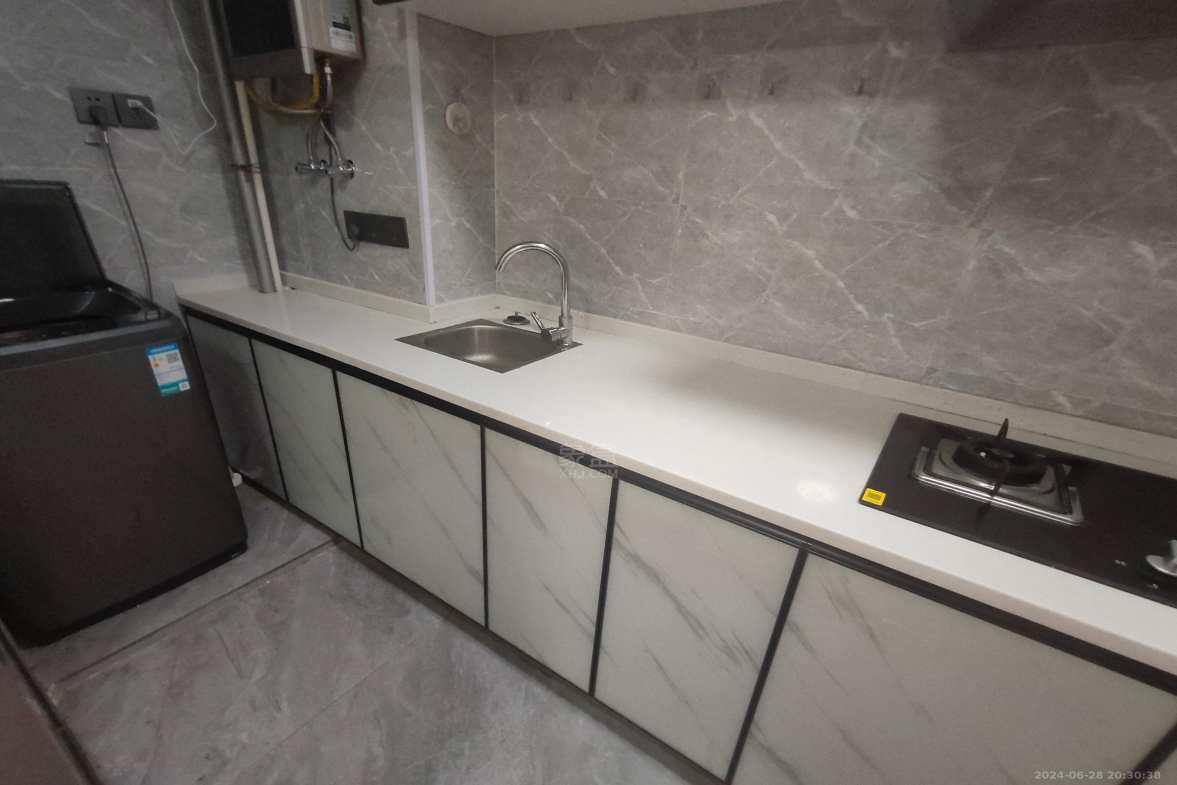 城发翰林府 1室1厅1卫 1200.0元/月 城发翰林府 1室1厅1卫 1200.0元/月室内图