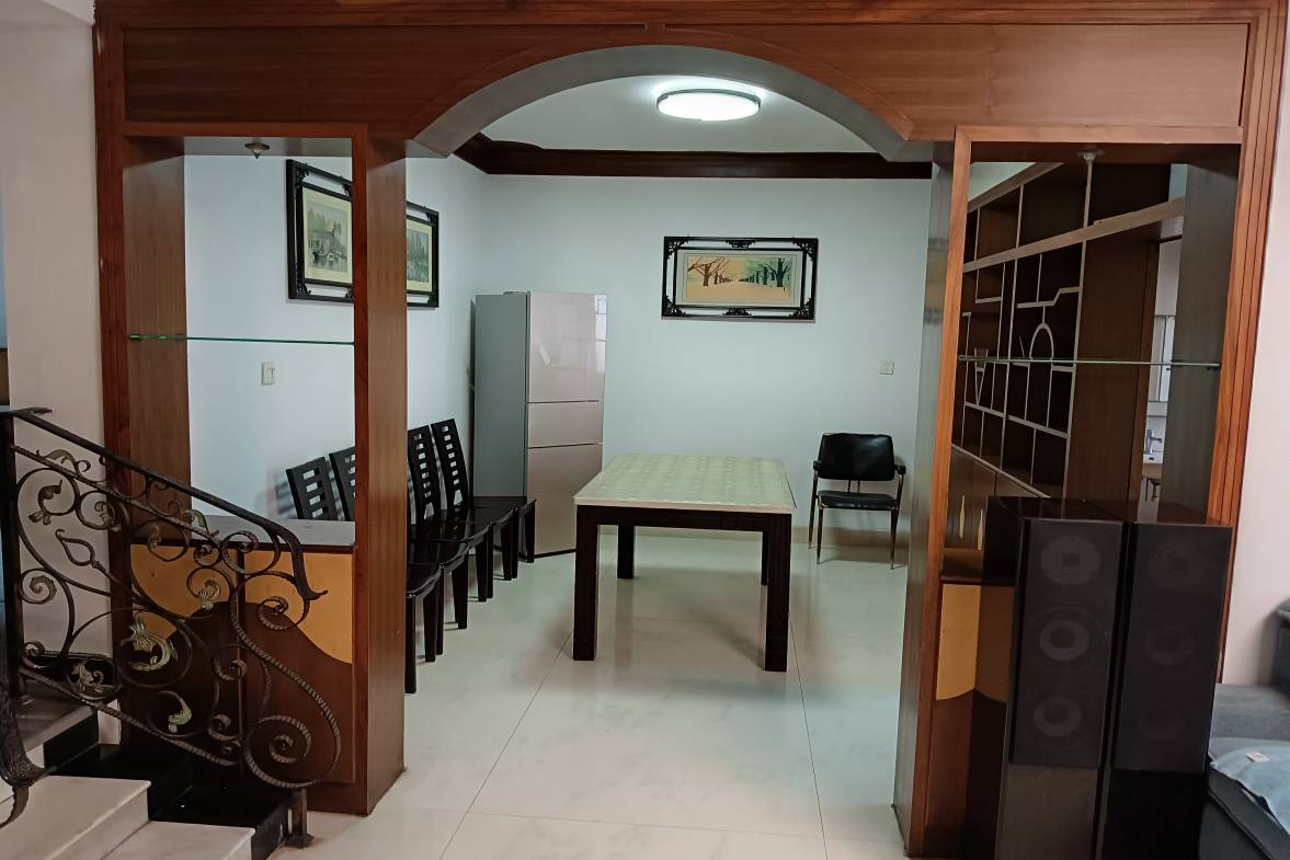 金山花园+煤碳公司  3室1厅1卫    1400.0元/月室内图