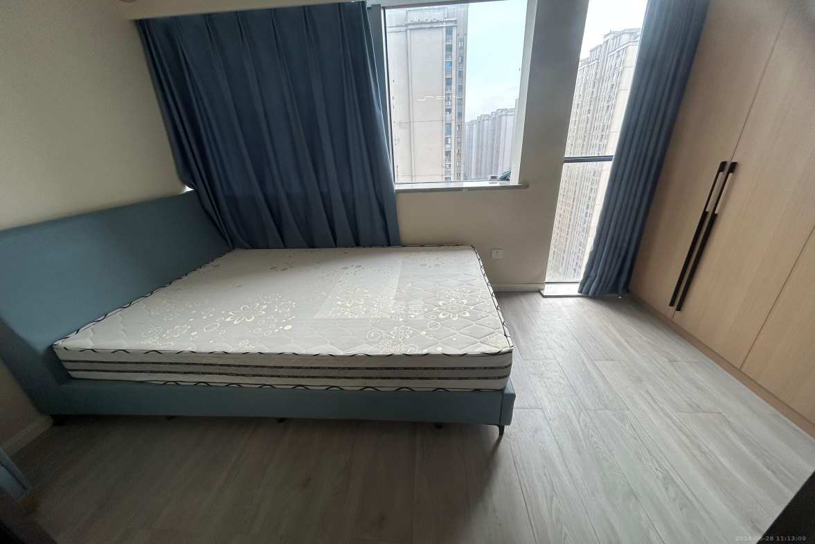 长房八方里(长房公园里)  1室0厅0卫    2500.0元/月 长房八方里(长房公园里)  1室0厅0卫    2500.0元/月室内图