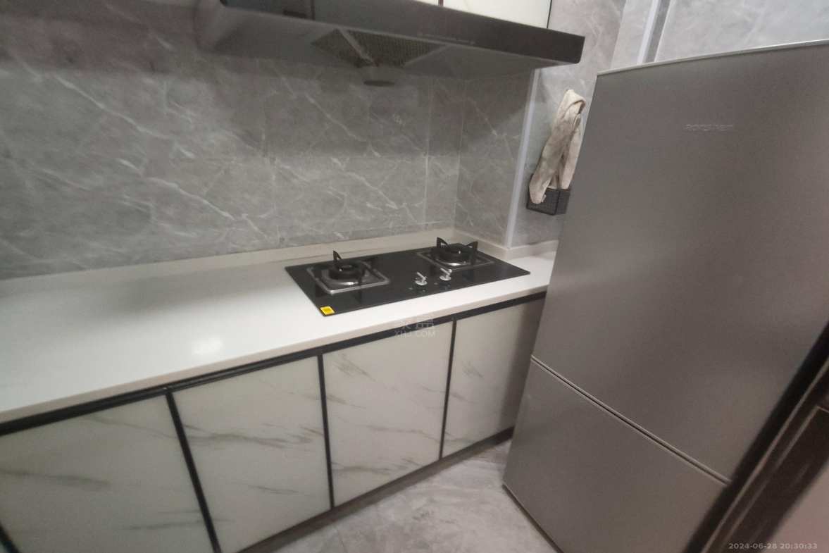 城发翰林府 1室1厅1卫 1200.0元/月 城发翰林府 1室1厅1卫 1200.0元/月室内图