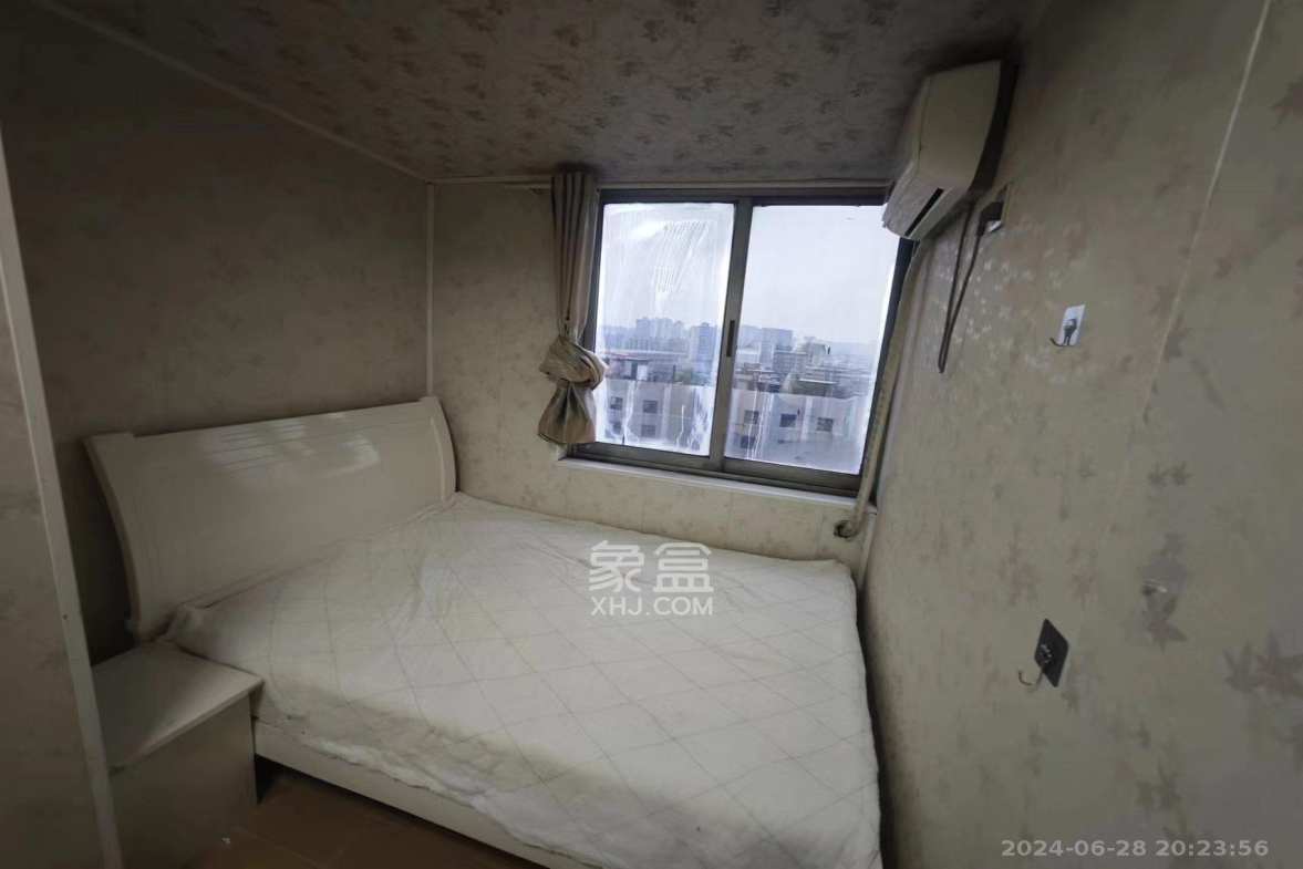 湘华大厦 1室1厅1卫 1300.0元/月 湘华大厦 1室1厅1卫 1300.0元/月室内图