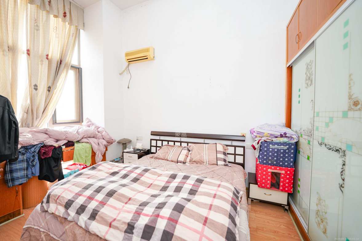 怡海星城 2室2厅1卫 1600.0元/月 怡海星城 2室2厅1卫 1600.0元/月室内图