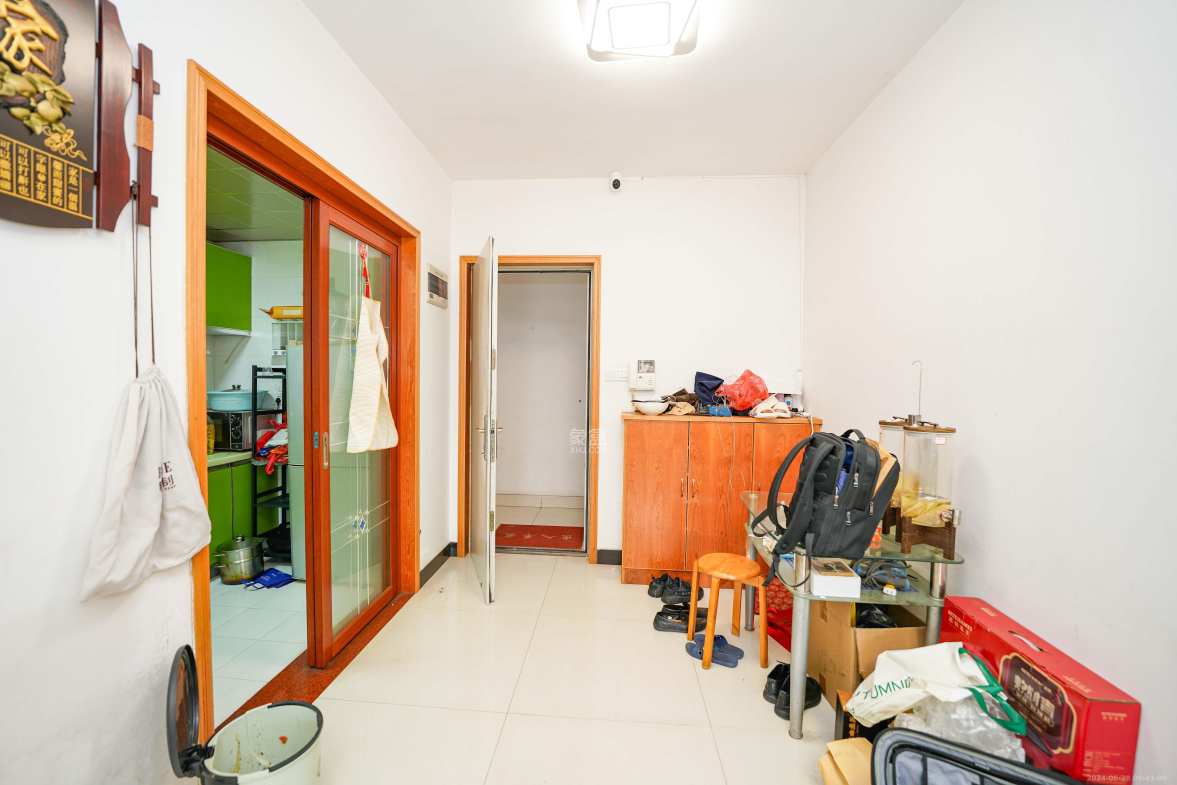 怡海星城 2室2厅1卫 1600.0元/月 怡海星城 2室2厅1卫 1600.0元/月室内图