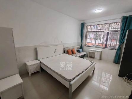 红旗社区  1室1厅1卫    900.0元/月