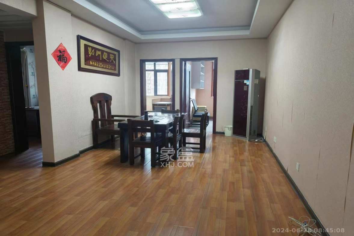 鑫远杰座 3室2厅1卫 3200.0元/月 鑫远杰座 3室2厅1卫 3200.0元/月室内图