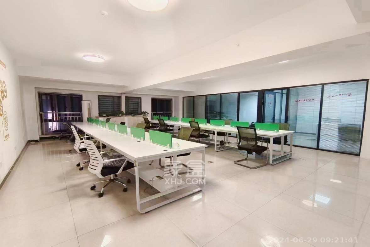 星大峰汇商务楼 1室1厅1卫 7000.0元/月 星大峰汇商务楼 1室1厅1卫 7000.0元/月室内图