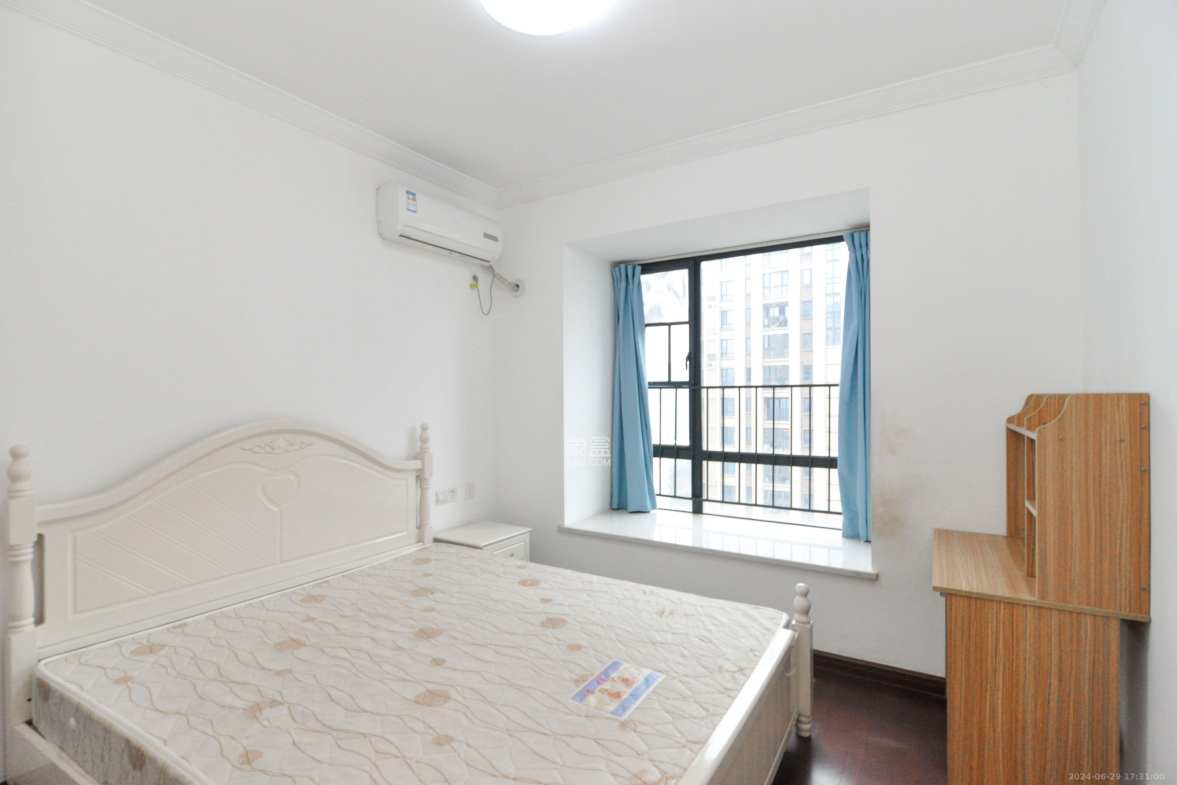 中海梅溪湖壹号  3室2厅1卫    2600.0元/月室内图