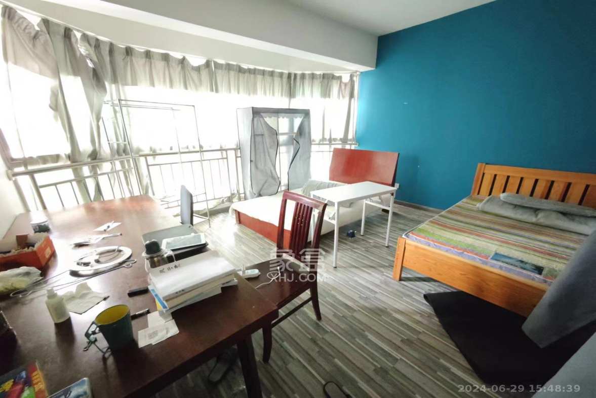 华雅花园  3室2厅2卫    3500.0元/月 华雅花园  3室2厅2卫    3500.0元/月室内图