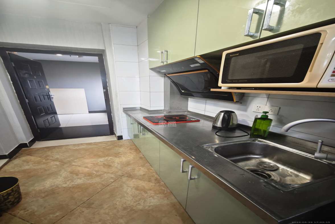 越界（天佑国际大厦）  1室1厅1卫    2000.0元/月室内图