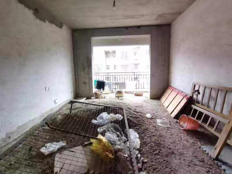 凯泉格林春天  3室2厅2卫    39.8万室内图