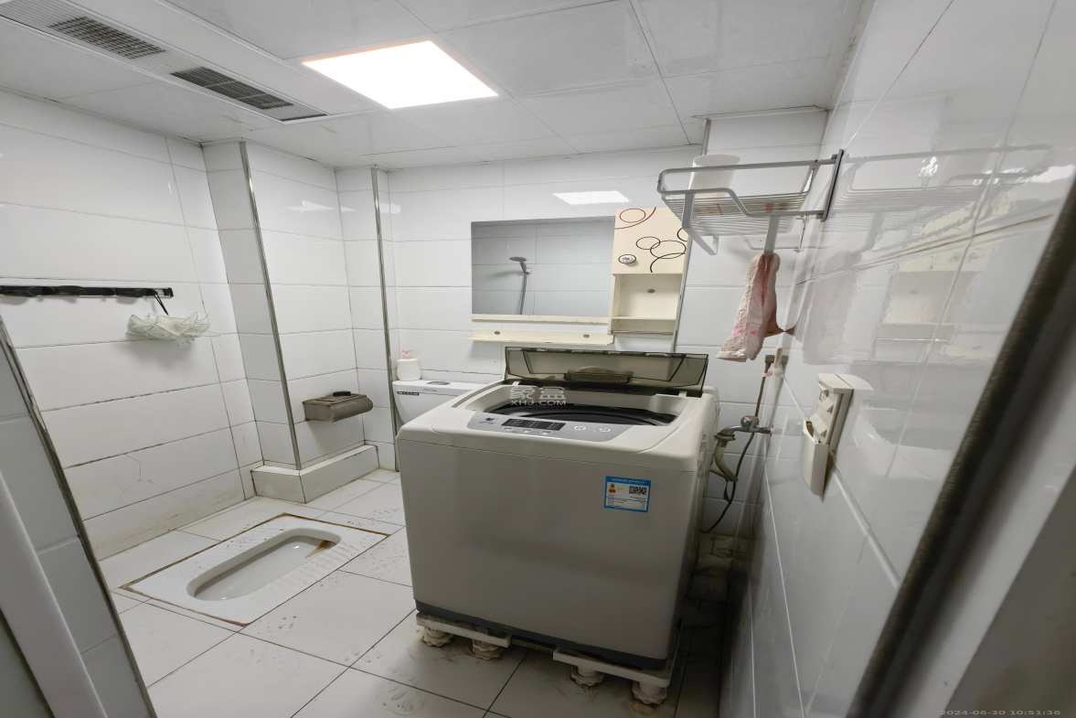 中建芙蓉工社  1室1厅1卫   1200.00元/月室内图